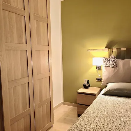 לינה וארוחת בוקר Pompei Suite פומפיי