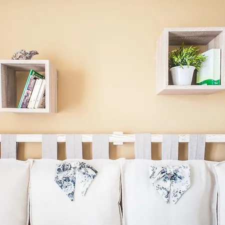 Pompei Suite לינה וארוחת בוקר 4*