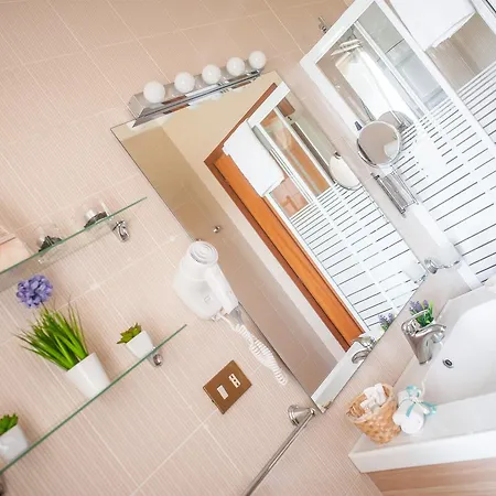 Pompei Suite 4*
