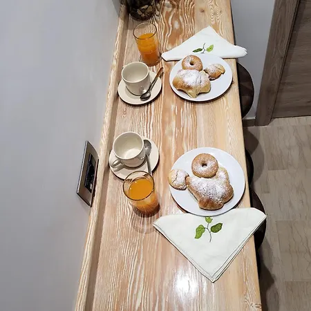 Pompei Suite Oda ve Kahvaltı