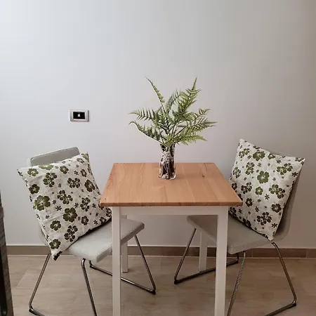 Oda ve Kahvaltı Pompei Suite 4*