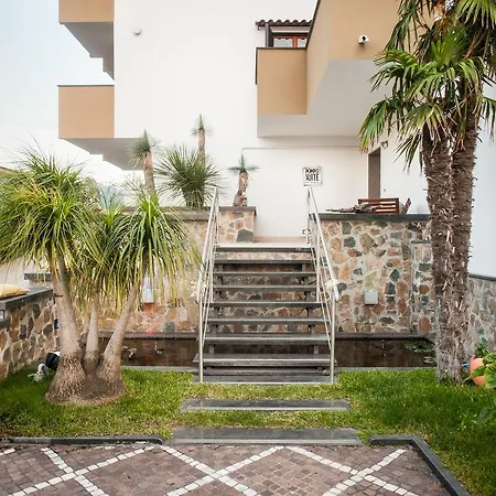 Pompei Suite 4*